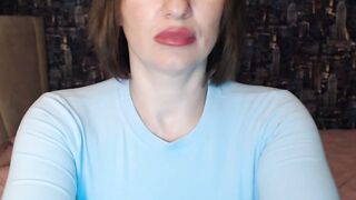 Connect with Her Live Now - Just One Click Away! Striking 4