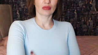 Connect with Her Live Now - Just One Click Away! Striking 4