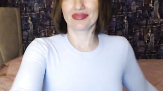 Connect with Her Live Now - Just One Click Away! Striking 4