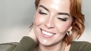See Her Here? Talk to her live and honestly—shes only a click away! Striking 5