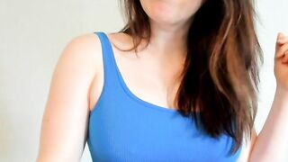 Meet Her Here? Real-Time Conversation—She Is A Click Away! Sensational 7