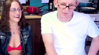 Meet Her Live and Chat Away - Its Just a Click! Amazing 7