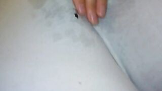 Wet Hairy Pussy - German Amateur Solo Webcam Orgasm