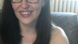 Meet Her Here? Real-Time Conversation—She Is A Click Away! Fantastic 5