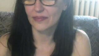 Meet Her Here? Real-Time Conversation—She Is A Click Away! Fantastic 5