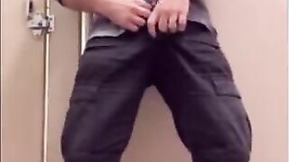Bearded Daddy Jacks Off at Work
