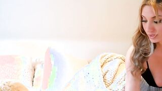 Connect with Her Live Now - Just One Click Away! Striking 5