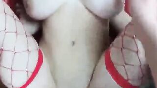 Tittenluder im Fischnetz Outfit hart geknallt