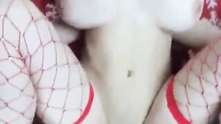 Tittenluder im Fischnetz Outfit hart geknallt