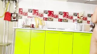 Zum Fruhstuck gibt es eine Fickzugabe