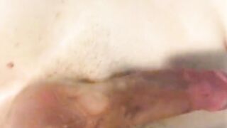 Twink Crossdresser Tries Hands-Free Cumming