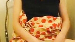 Gaping Pussy of an Asian Amateur Girl