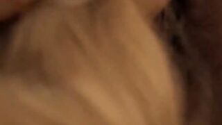 Privater Pornodreh mit einer sußen Blondine