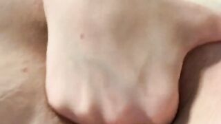 Luder mit Augenmaske anal geknallt