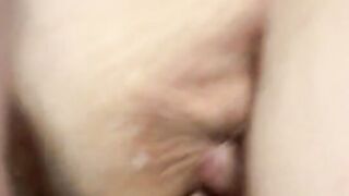 Luder mit Augenmaske anal geknallt
