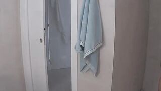 Voyeur 47