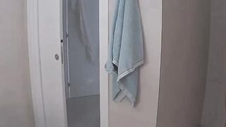 Voyeur 47