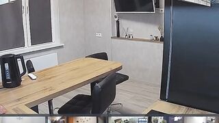 Voyeur 48