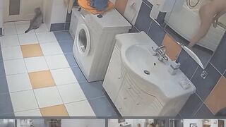 Voyeur 52