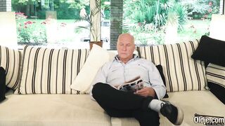 Sugar daddy fucks collage TWINS amazingly Bae hard and they cum