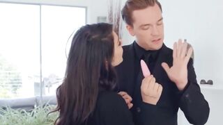 Gina Valentina Kyle Mason - your Booty Stays Home