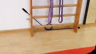 Fick die junge Turnerin in alleLaacher