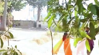 Kaluu Ko bhulya Biwi Ko Chodwane ke liya