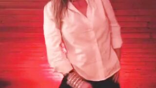 Horny Milf Gives Blowjob On Webcam