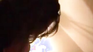 Heiße Amateur-Threesome-Action vor der Webcam