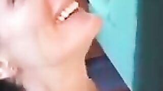 Ausgeflipptes Luder im Baero durchgevaagelt