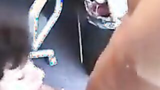 Ausgeflipptes Luder im Baero durchgevaagelt
