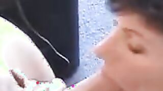 Ausgeflipptes Luder im Baero durchgevaagelt