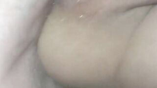 Eine junge dicktittige Schlampe gebumst