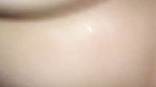Eine junge dicktittige Schlampe gebumst