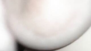 Eine junge dicktittige Schlampe gebumst