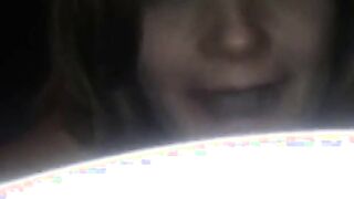 Eine junge dicktittige Schlampe gebumst