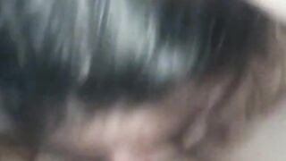 Eine junge dicktittige Schlampe gebumst
