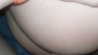 Eine junge dicktittige Schlampe gebumst