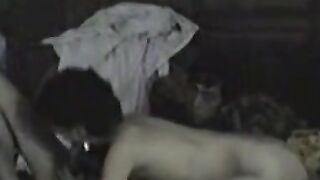 Korean MILF Gives Amateur Blowjob