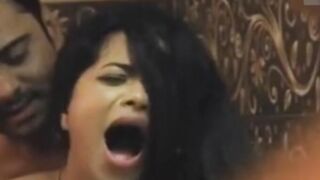 Bhabhi Ko bathroom Utha Utha Kar Choda Dewar Ne