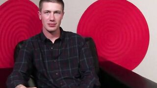 Alan North Shows Off H
