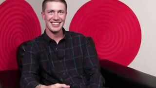 Alan North Shows Off H