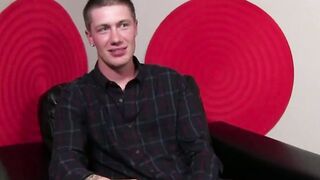 Alan North Shows Off H