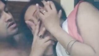 Desi Jamai Ne Sasu Maa Ko Akele Room Me Chudai Kari