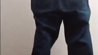 Big-Cock Hottie Handjob