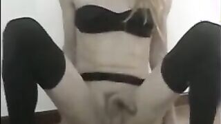 Cum with Crossdresser Bella