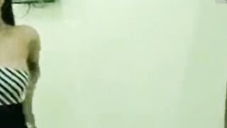 Indian Hot Model Girl Sex With Hotel RoomKeeper Boy