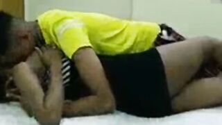 Indian Hot Model Girl Sex With Hotel RoomKeeper Boy