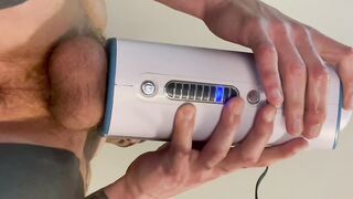 AutoBlow Ultra - Hoss Kado's new sex toy