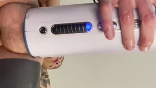 AutoBlow Ultra - Hoss Kado's new sex toy
